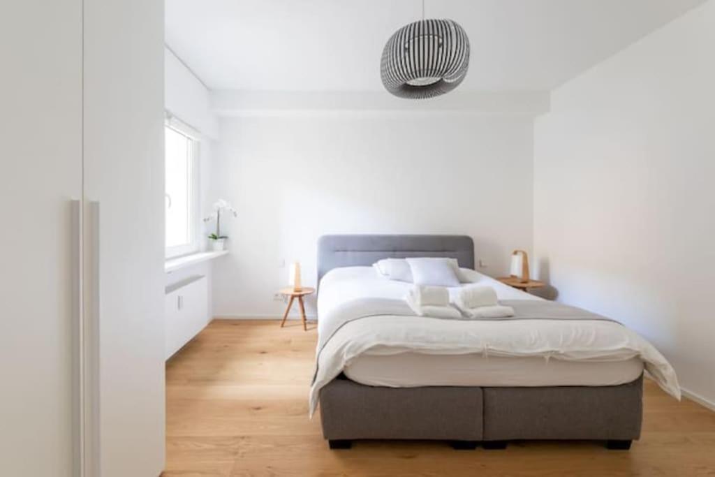 Wonderful Two Bedroom Apartment At Limpertsberg With Parking, Near Tram Luxembourg Eksteriør bilde